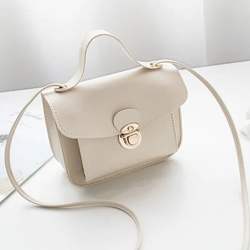Women’s Fashion Shoulder Bag PU Envelope Bag Solid Crossbody Messenger Handbag Nestora